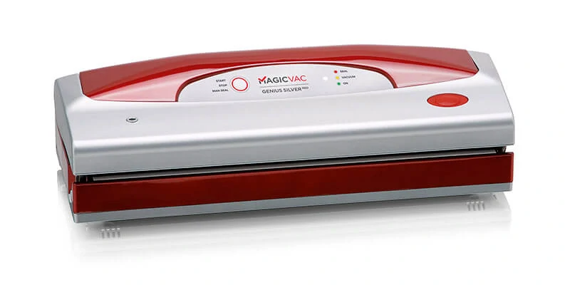 Kuchyňský robot Ronic Partner Basic + vakuová balička Genius červená s 50% slevou